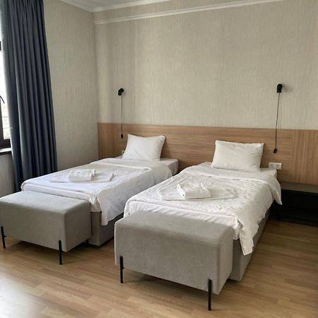 Issyk Ata Retreat Hotel Gorno-Serafimovka Екстериор снимка