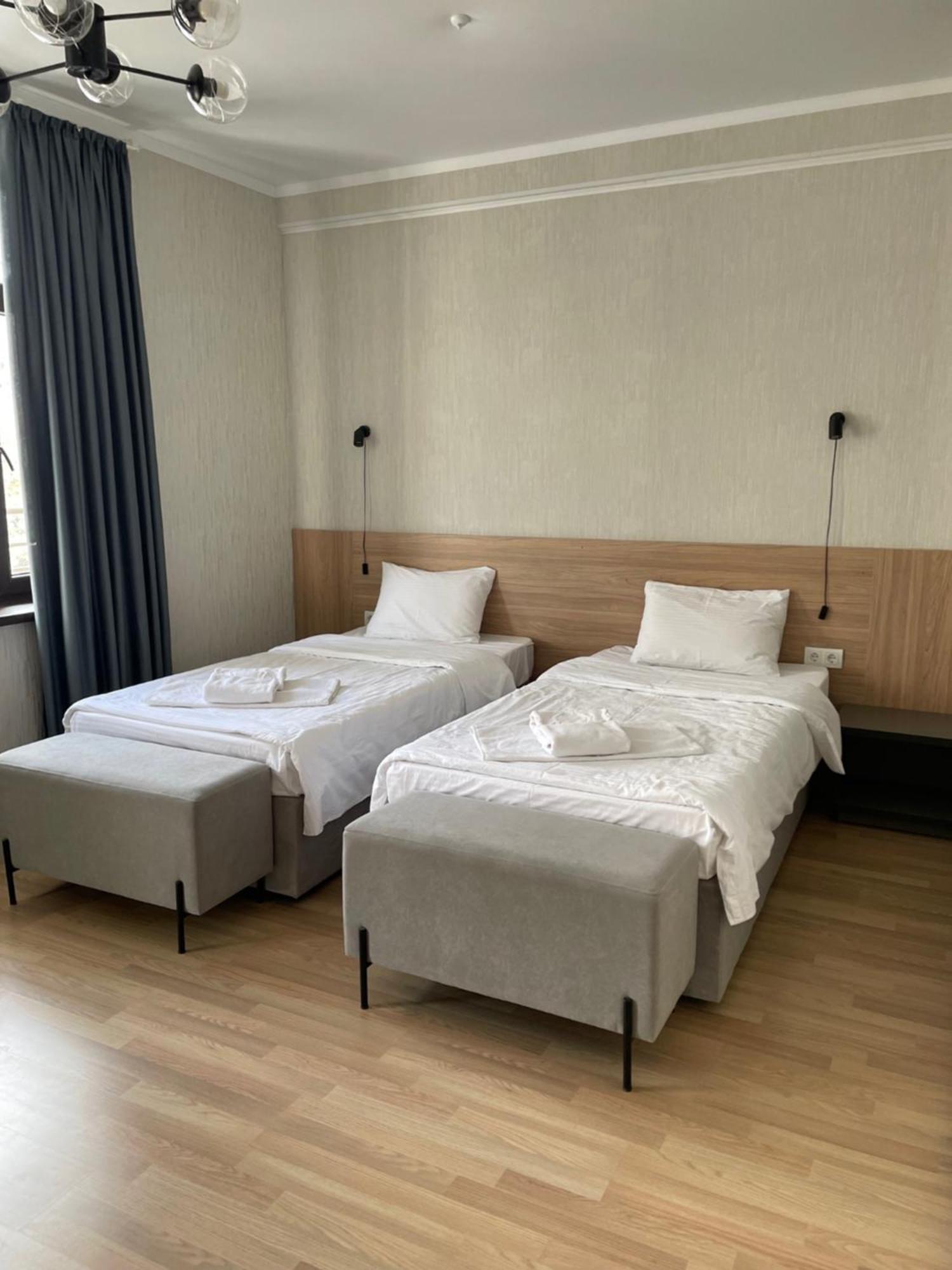 Issyk Ata Retreat Hotel Gorno-Serafimovka Екстериор снимка